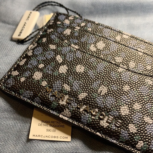 NWT MARC JACOBS CARD HOLDER - Picture 4 of 4